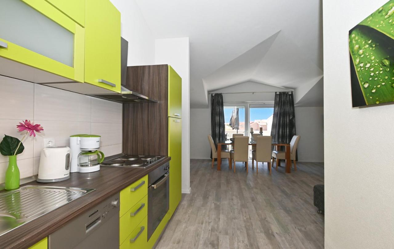 Apartments Villa Filip Trogir Exterior foto